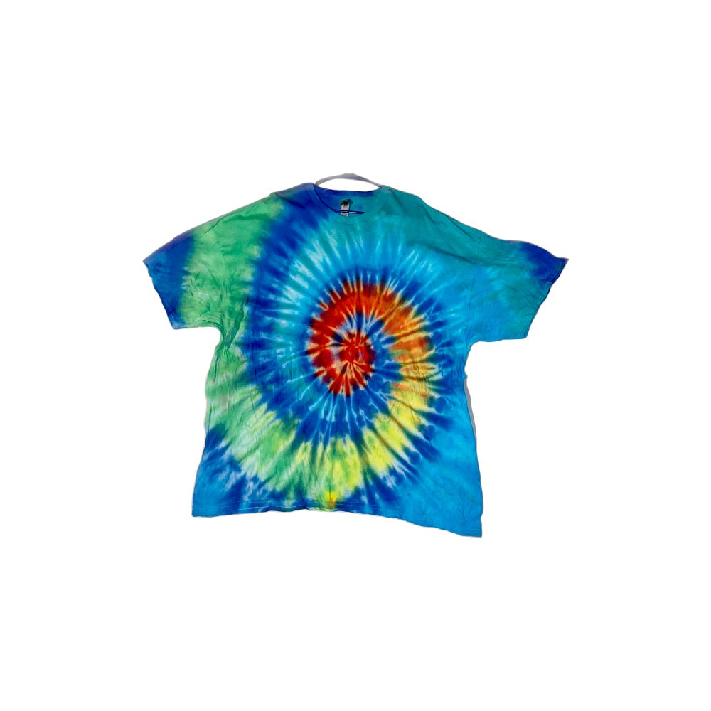 spiral tie dye shirt